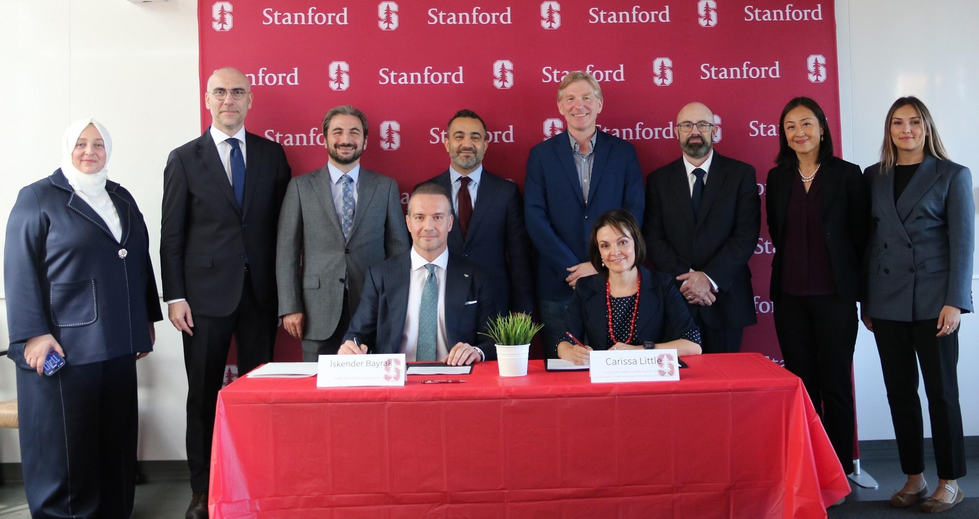 Türk Telekom’da üst düzey yöneticilere Stanford destekli liderlik eğitimi