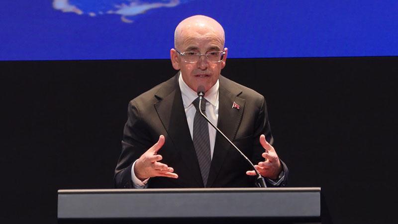 Mehmet Şimşek’ten 2027 bütçesi ve fon piyasasına ilişkin açıklamalar