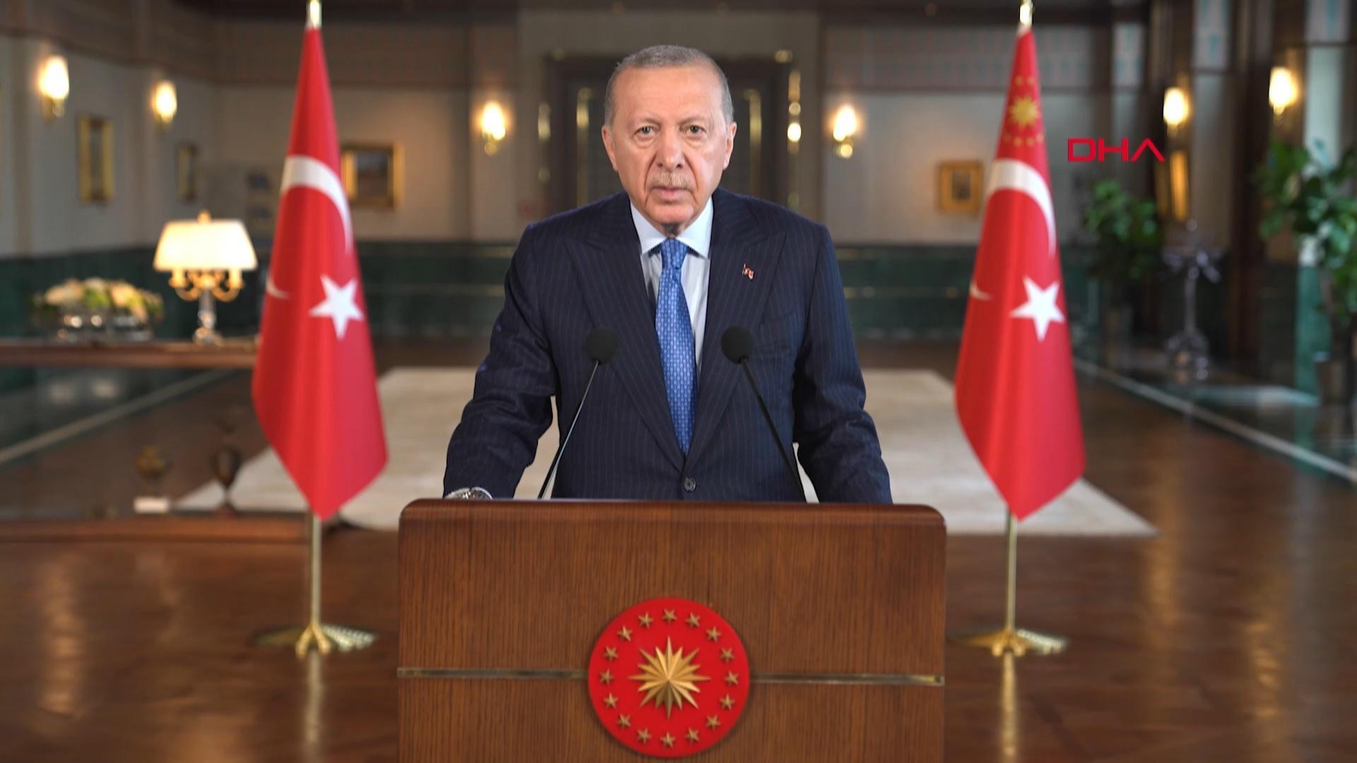Erdoğan: Yurt dışında yaşayan vatandaşlarımızı yalnız bırakmayacağız