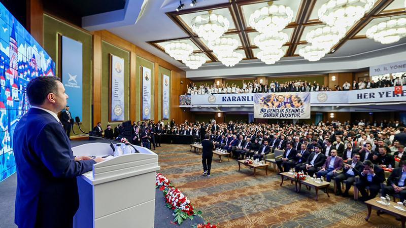 Akın Gürlek’ten gençlere mesaj: Birlik ve kardeliği güçlendirin