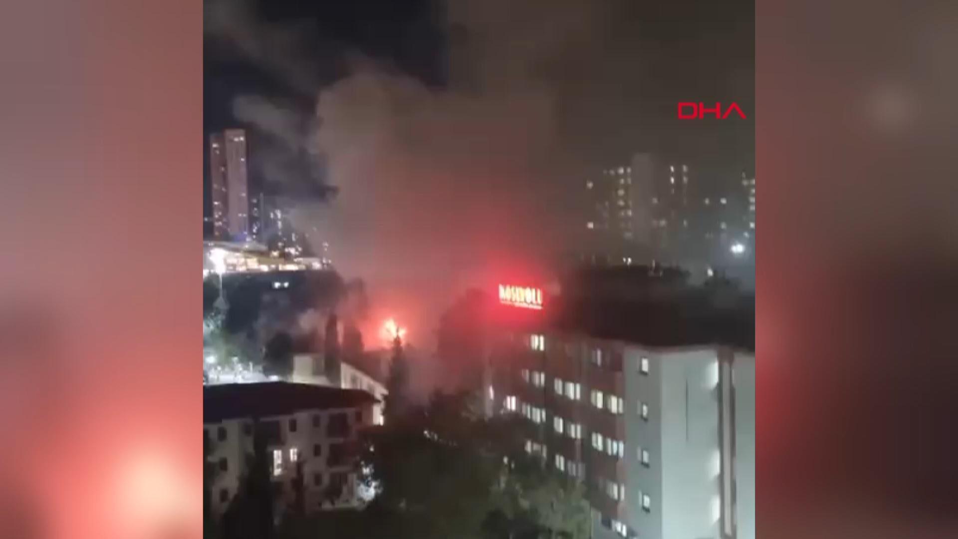 Kartal’da hastane çatısında yangın paniği
