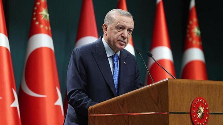 Cumhurbaşkanı Erdoğan, Nuri Pakdil’i Vefatının 7’nci Yılında Andı